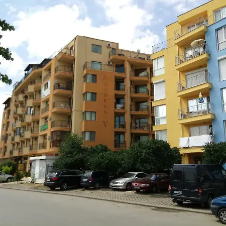 2-Комн Апартаменты В Солнечном Берегу, Амадеус 5 * Napospart